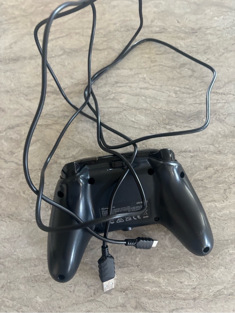 Wireless Controller - Black Xbox Controller - Picture 4 of 4